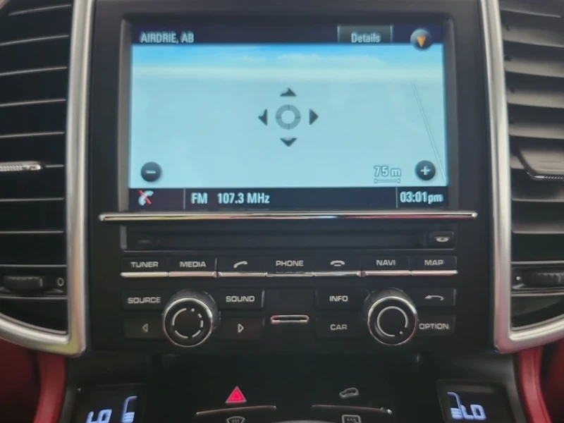 Porsche Cayenne 2016 * AWD 4DR * CARFAX * БЕЗ ПЪРВОНАЧАЛНА ВНОСКА, снимка 10 - Автомобили и джипове - 53149994