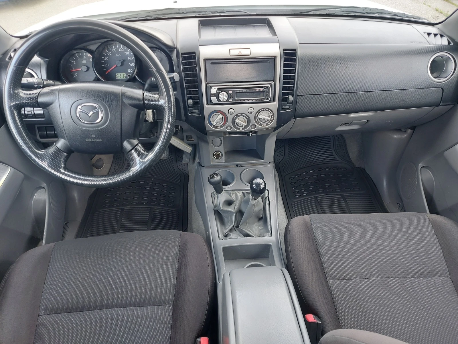 Mazda BT-50 2.5 TDI, 143 к.с., ИТАЛИЯ - изображение 10