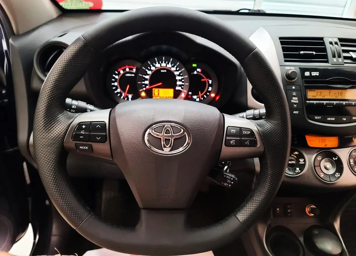 Toyota Rav4 2.2 d4d  150ks - изображение 10