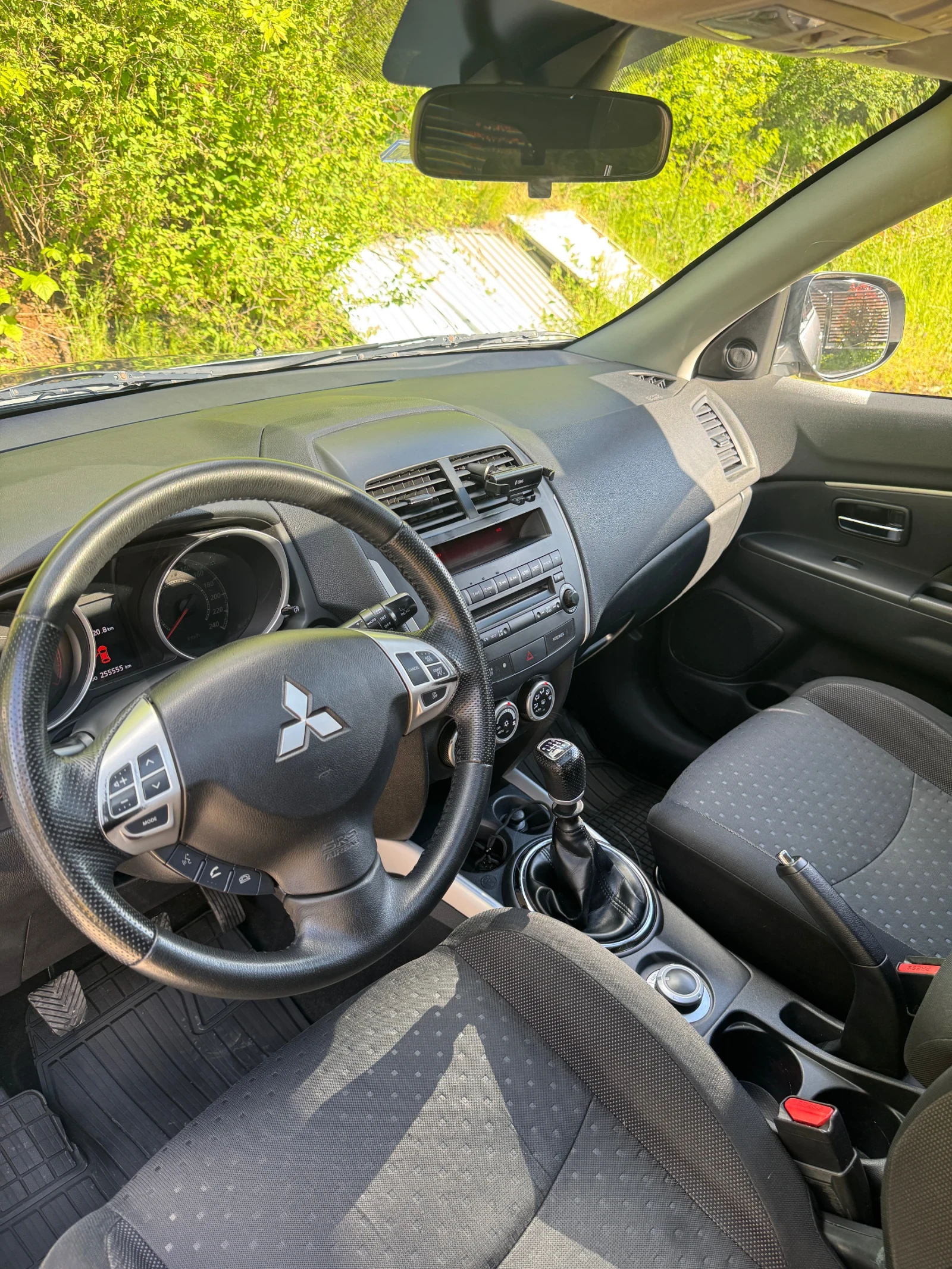 Mitsubishi ASX 1.8 4x4 - изображение 8
