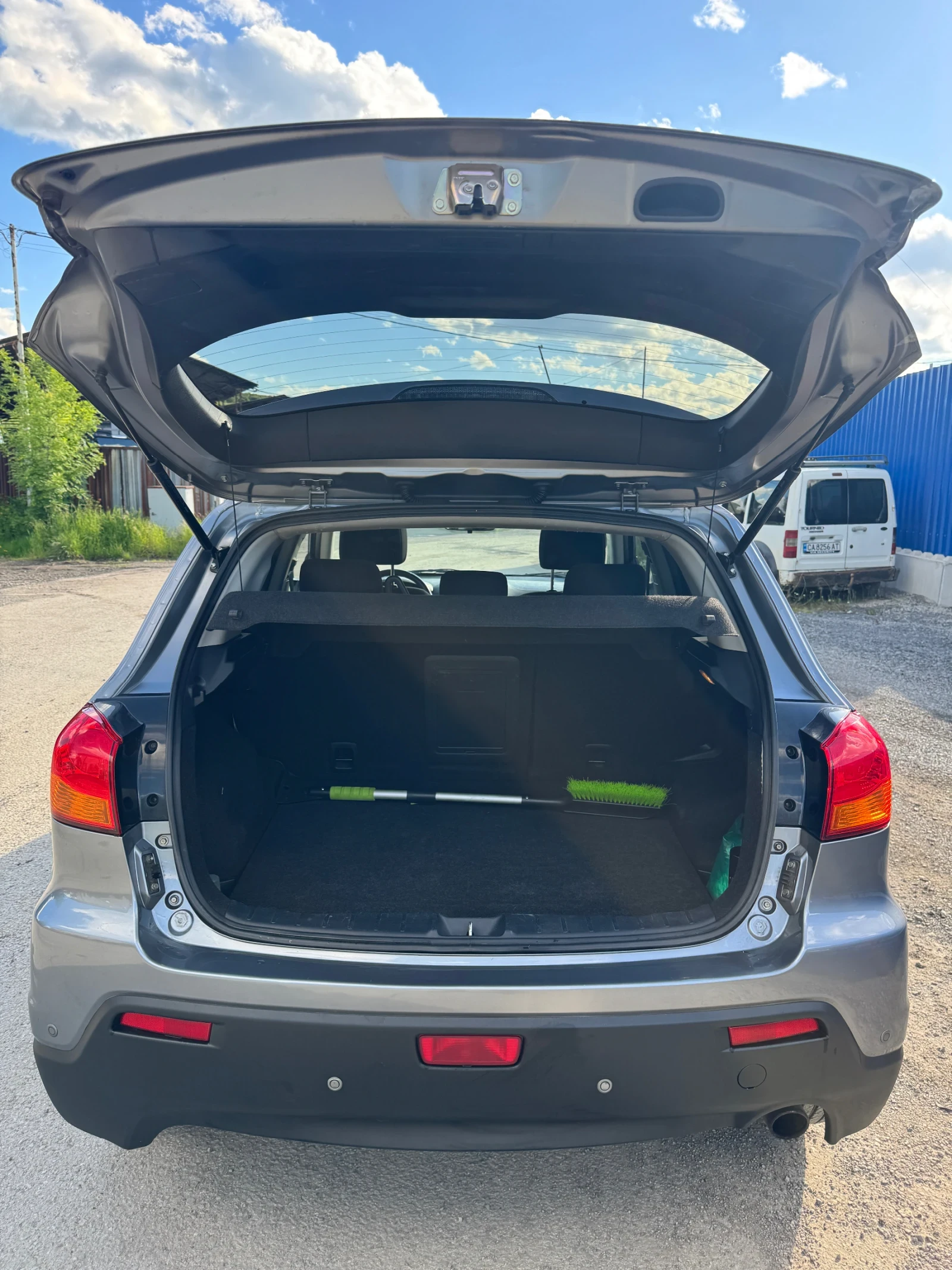 Mitsubishi ASX 1.8 4x4 - изображение 7