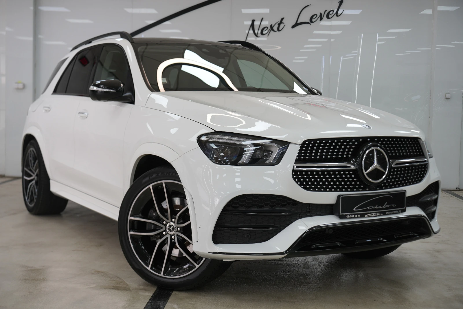 Mercedes-Benz GLE 400 d 4Matic AMG Line Night Package - изображение 3