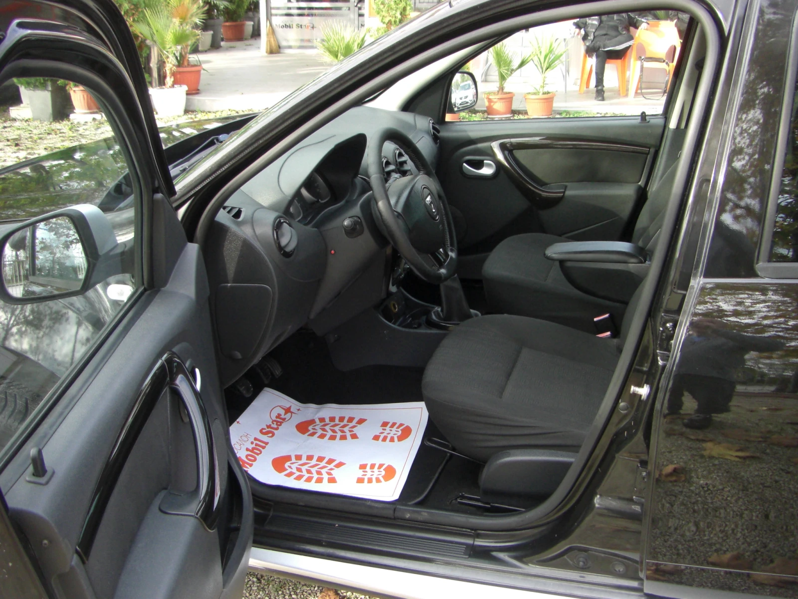 Dacia Duster 1.6i GPL - изображение 9