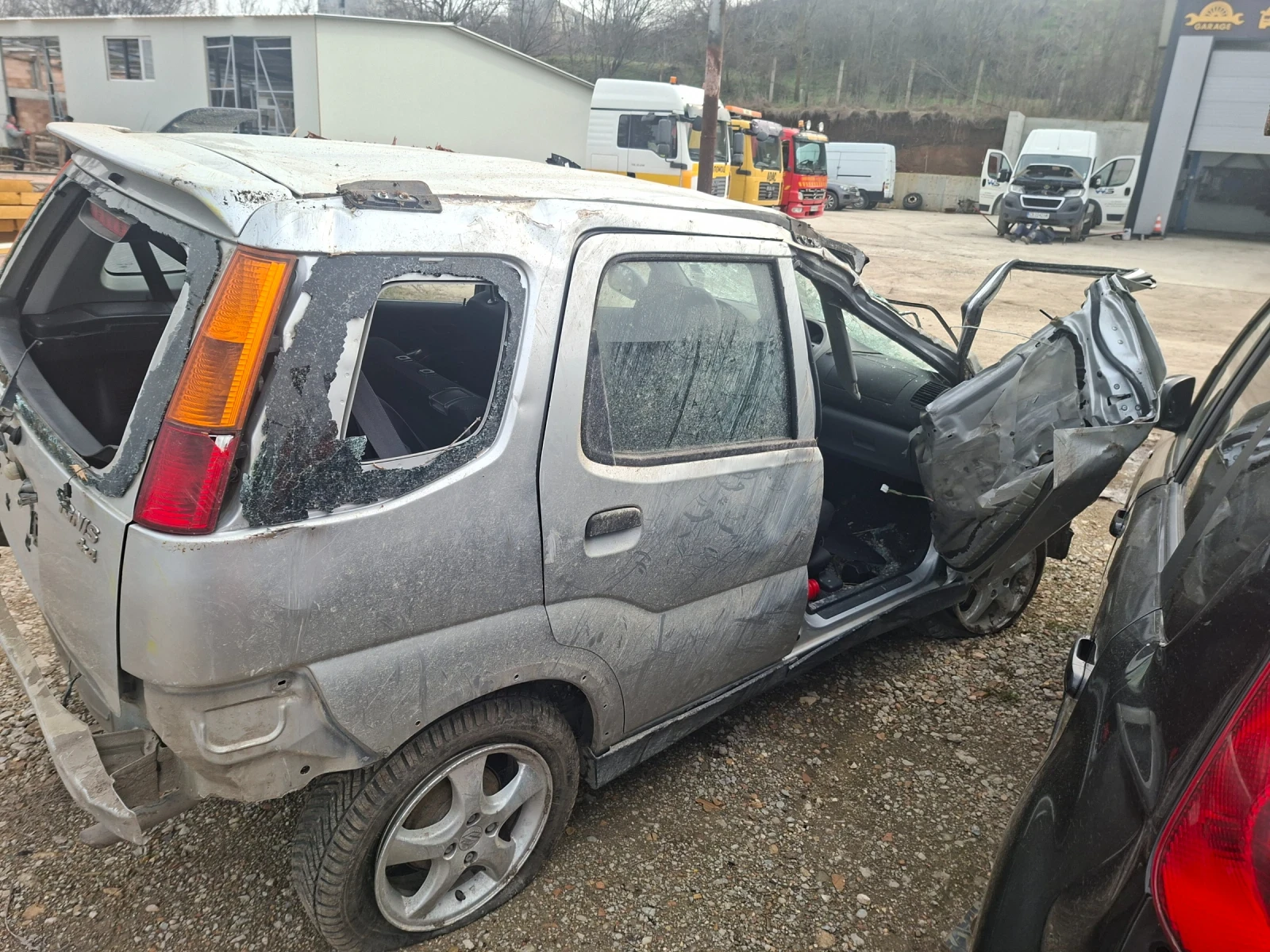 Suzuki Ignis 1.5 4x4 | Mobile.bg � ����������� 5
