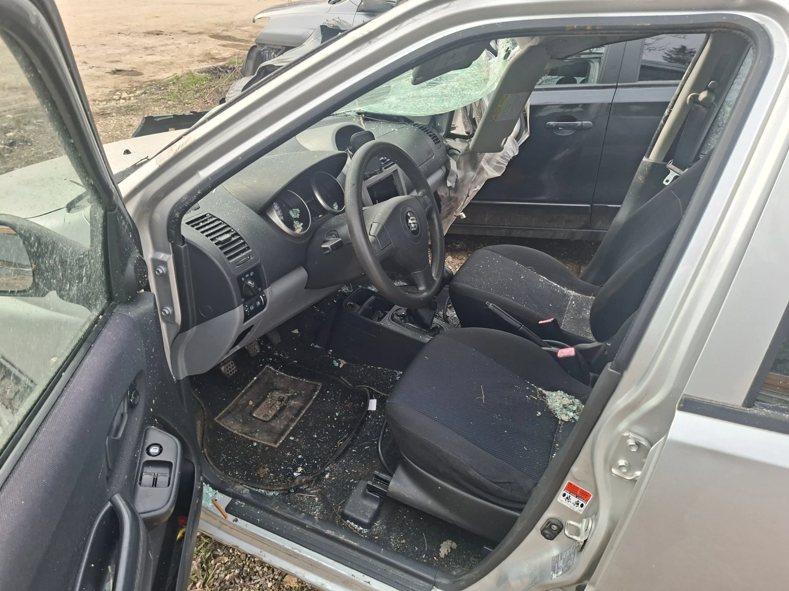 Suzuki Ignis 1.5 4x4 | Mobile.bg � ����������� 4