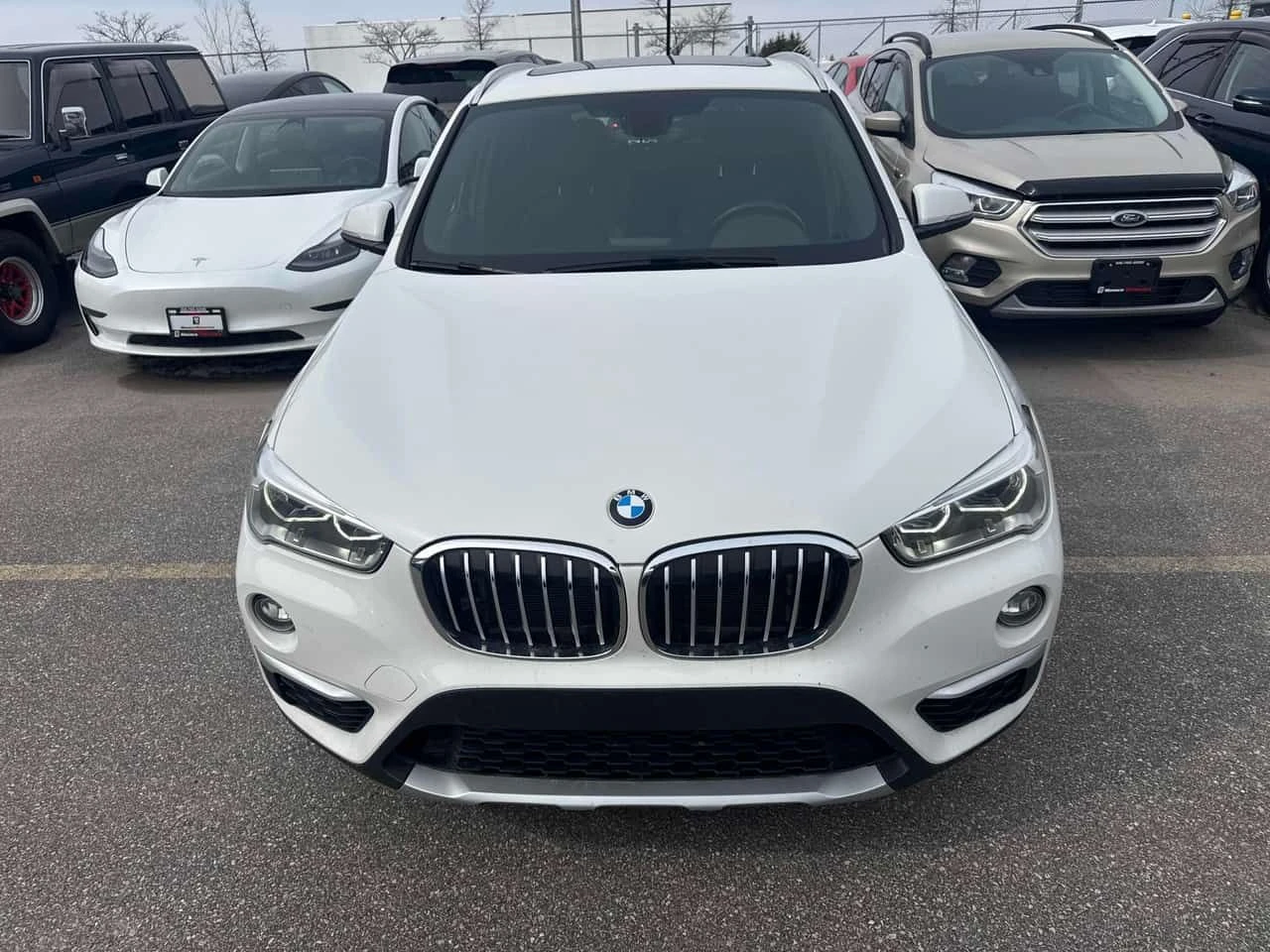 BMW X1 * xDrive28i * ПРЕДСТВАТИТЕЛСТВО * ПОДГРЕВ * КАМЕРА, снимка 6 - Автомобили и джипове - 54034616