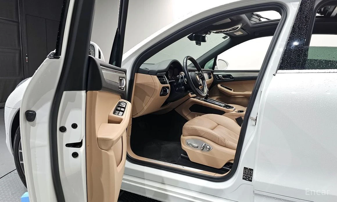 Porsche Macan, снимка 10 - Автомобили и джипове - 54218384