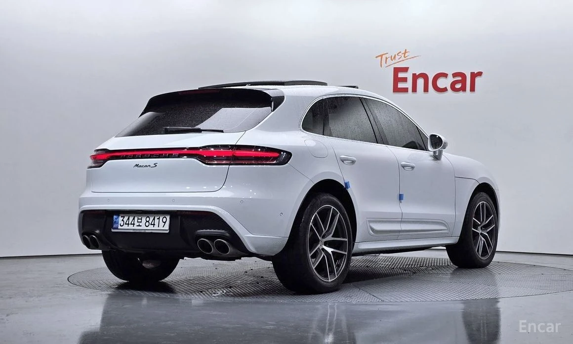 Porsche Macan, снимка 2 - Автомобили и джипове - 54218384