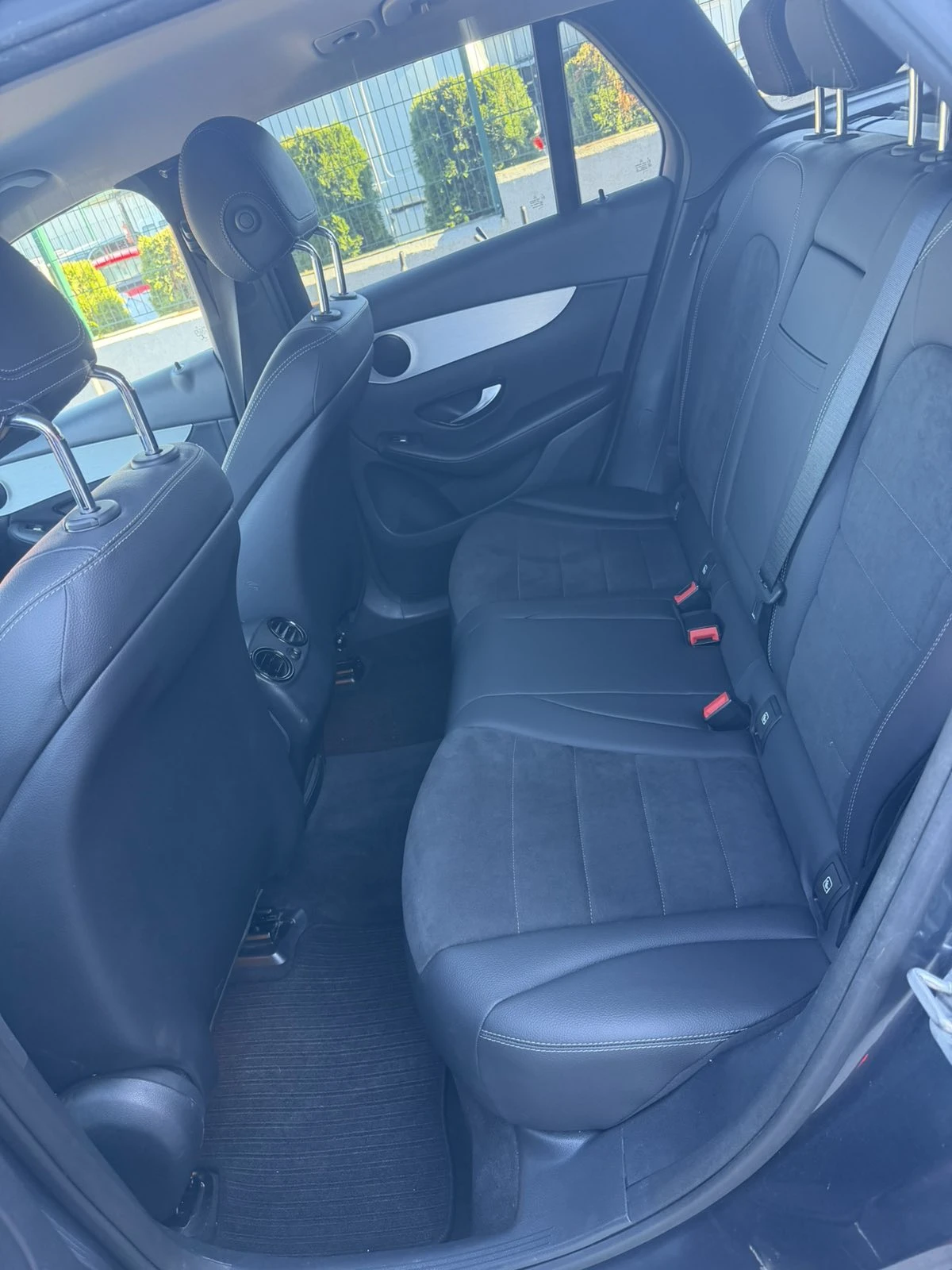 Mercedes-Benz GLC 220 2.2TDI, снимка 14 - Автомобили и джипове - 54552594