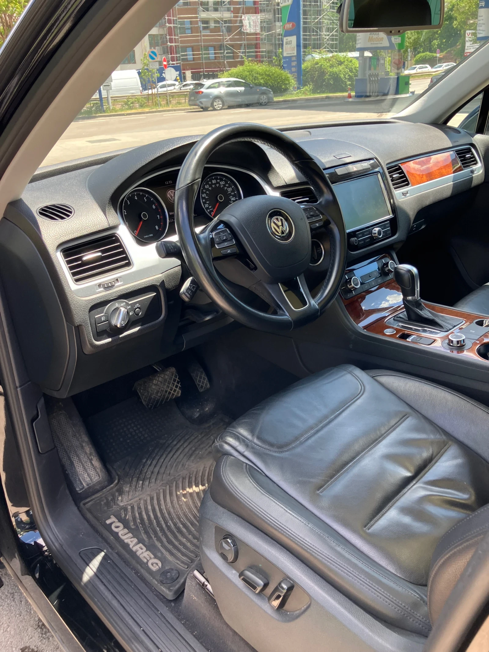 VW Touareg 3.6 бензин 288 к.с, снимка 7 - Автомобили и джипове - 54712919