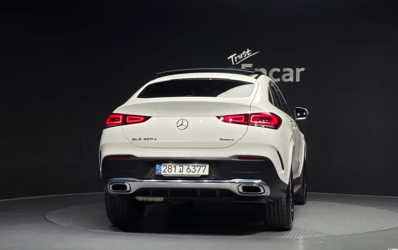 Mercedes-Benz GLE 400 AMG * МАСАЖИ * ПОДРЕВИ * ОБДУХВАНЕ, снимка 2 - Автомобили и джипове - 54998122