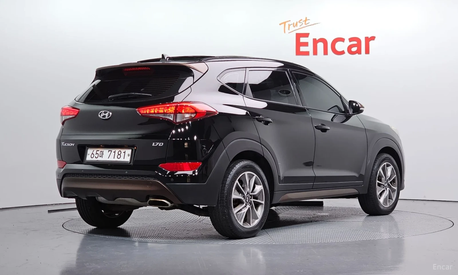 Hyundai Tucson, снимка 2 - Автомобили и джипове - 55193347