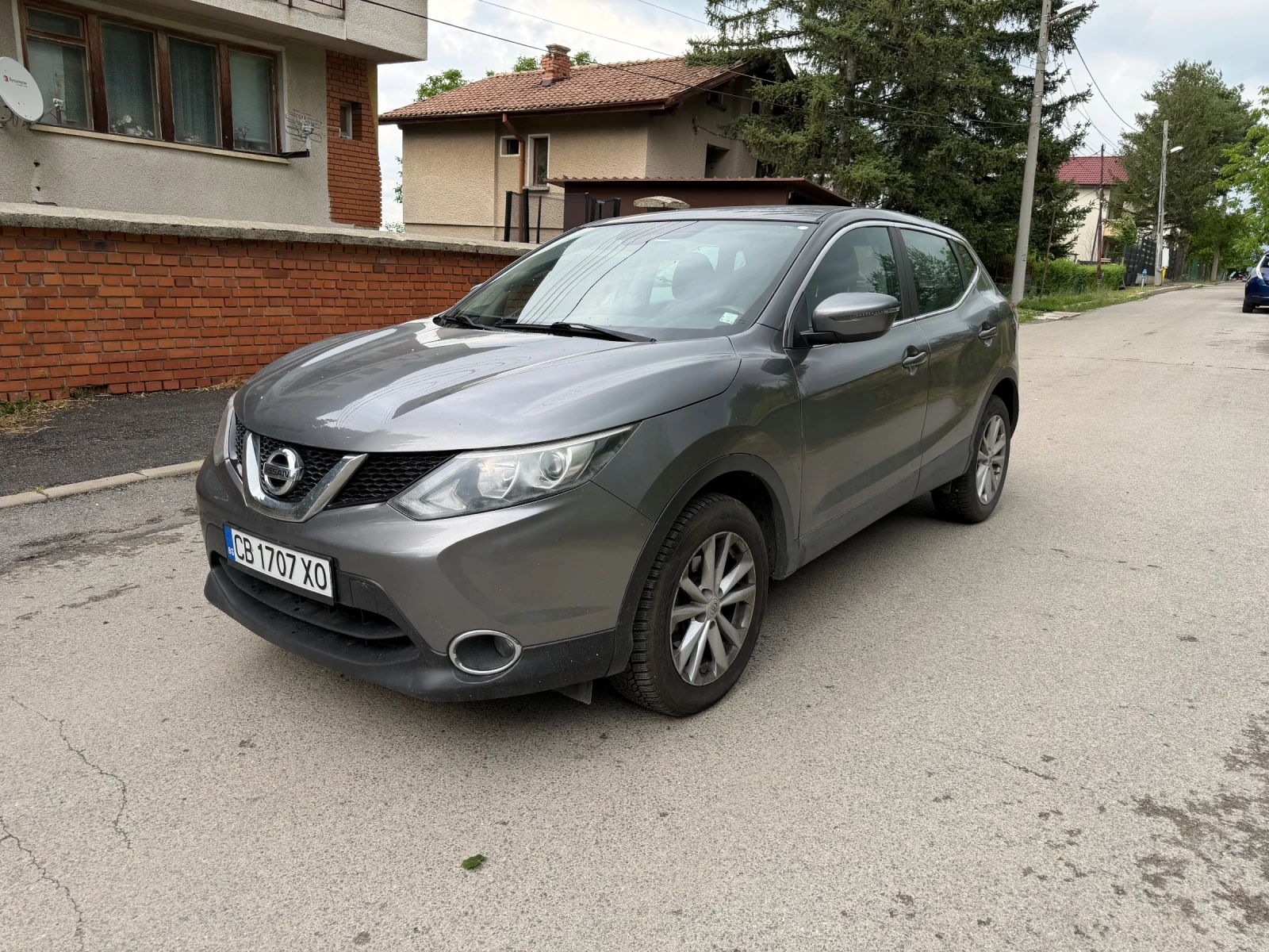 Nissan Qashqai J11 1, 5 110 , снимка 2 - Автомобили и джипове - 55582877