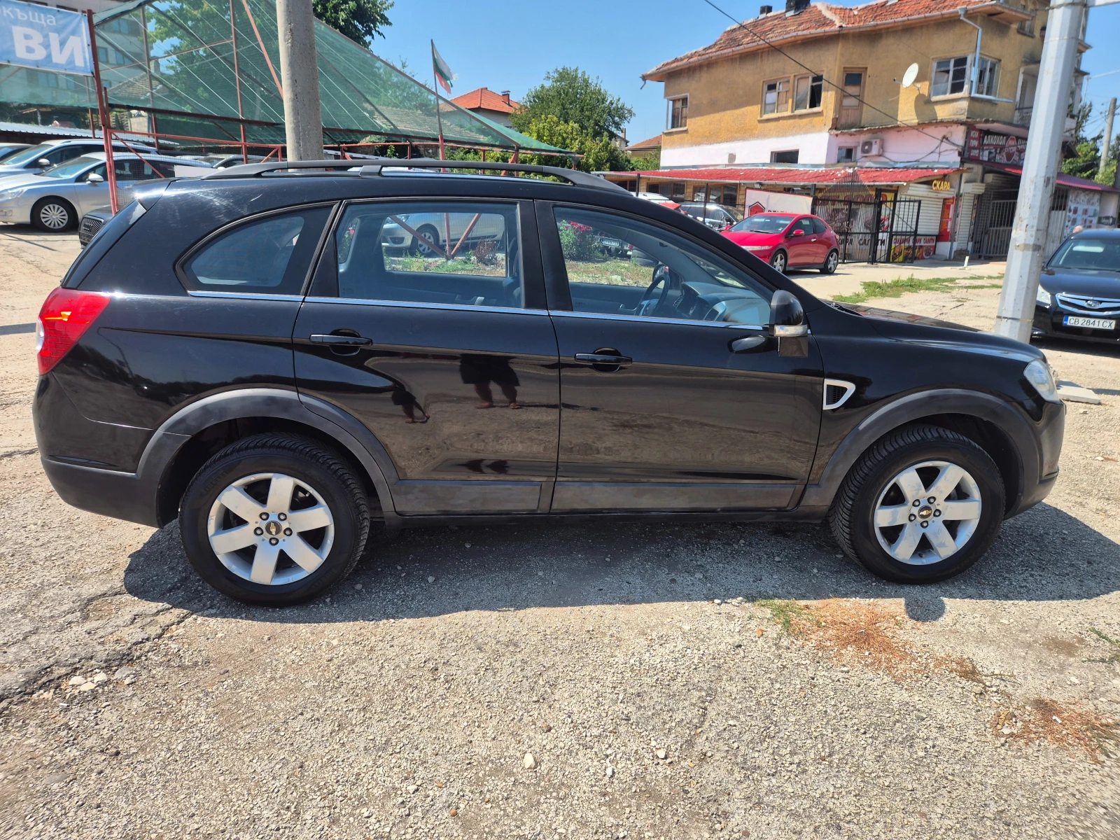 Chevrolet Captiva 4X4.7 MECTA, КОЖА, НАВИГАЦИЯ, снимка 4 - Автомобили и джипове - 55641971