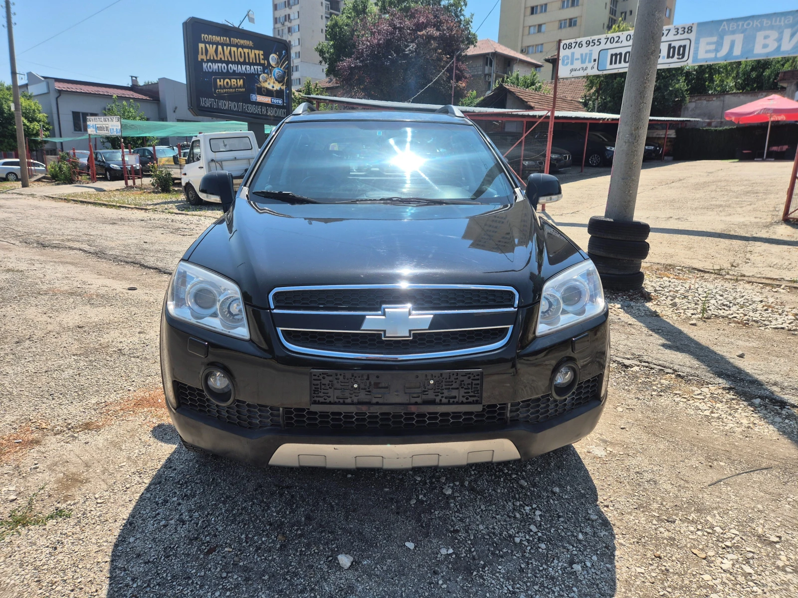 Chevrolet Captiva 4X4.7 MECTA, КОЖА, НАВИГАЦИЯ, снимка 2 - Автомобили и джипове - 55641971