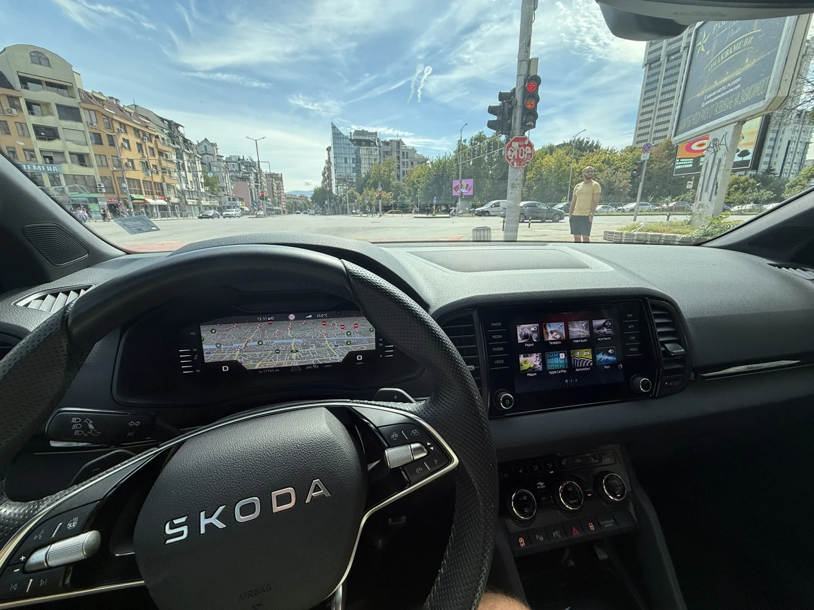 Skoda Karoq Sportline 130, снимка 13 - Автомобили и джипове - 56085608