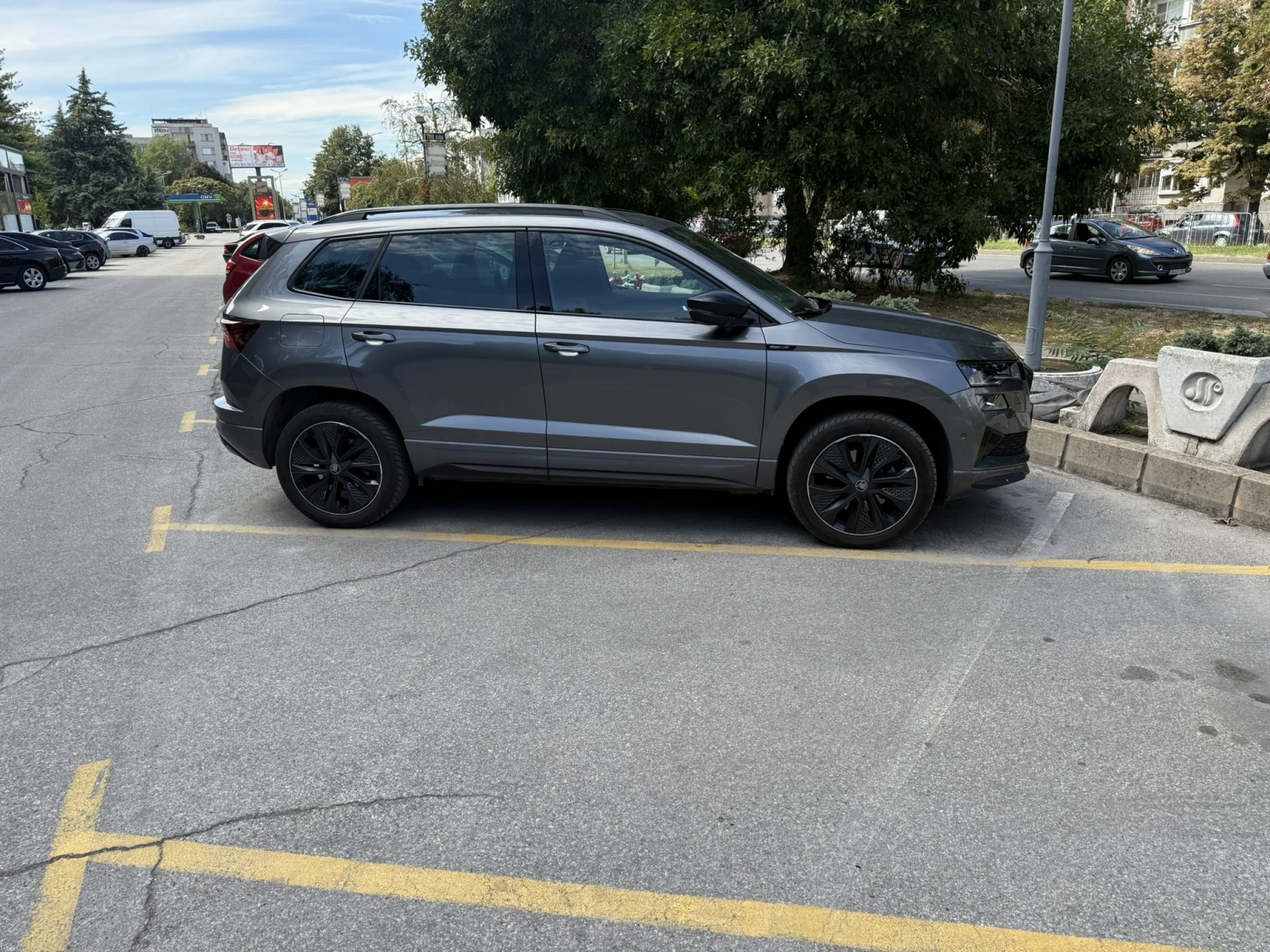 Skoda Karoq Sportline 130, снимка 5 - Автомобили и джипове - 56085608