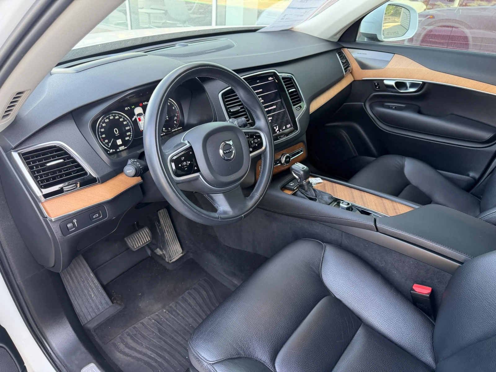 Volvo Xc90 * Momentum * АВТОКРЕДИТ БЕЗ ПЪРВОНАЧАЛНА ВНОСКА* , снимка 5 - Автомобили и джипове - 56151049