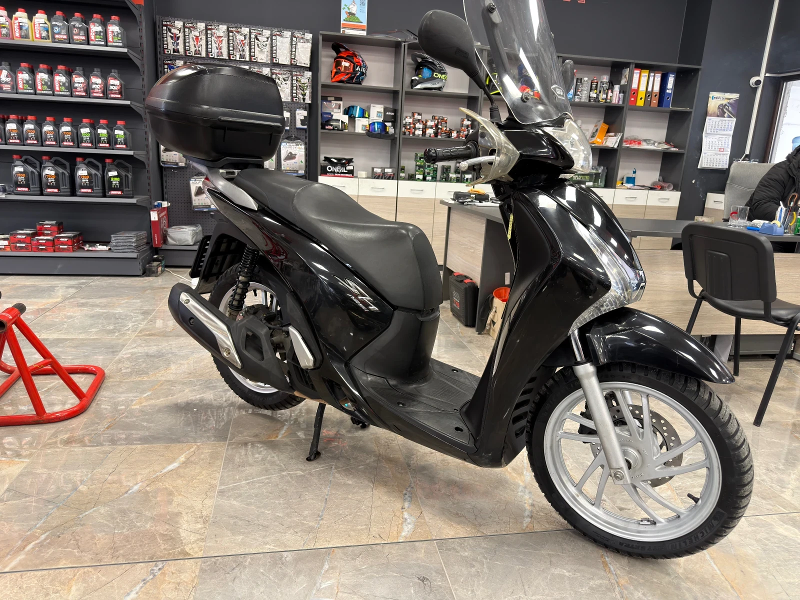 Honda Sh 125i ABS  - изображение 3