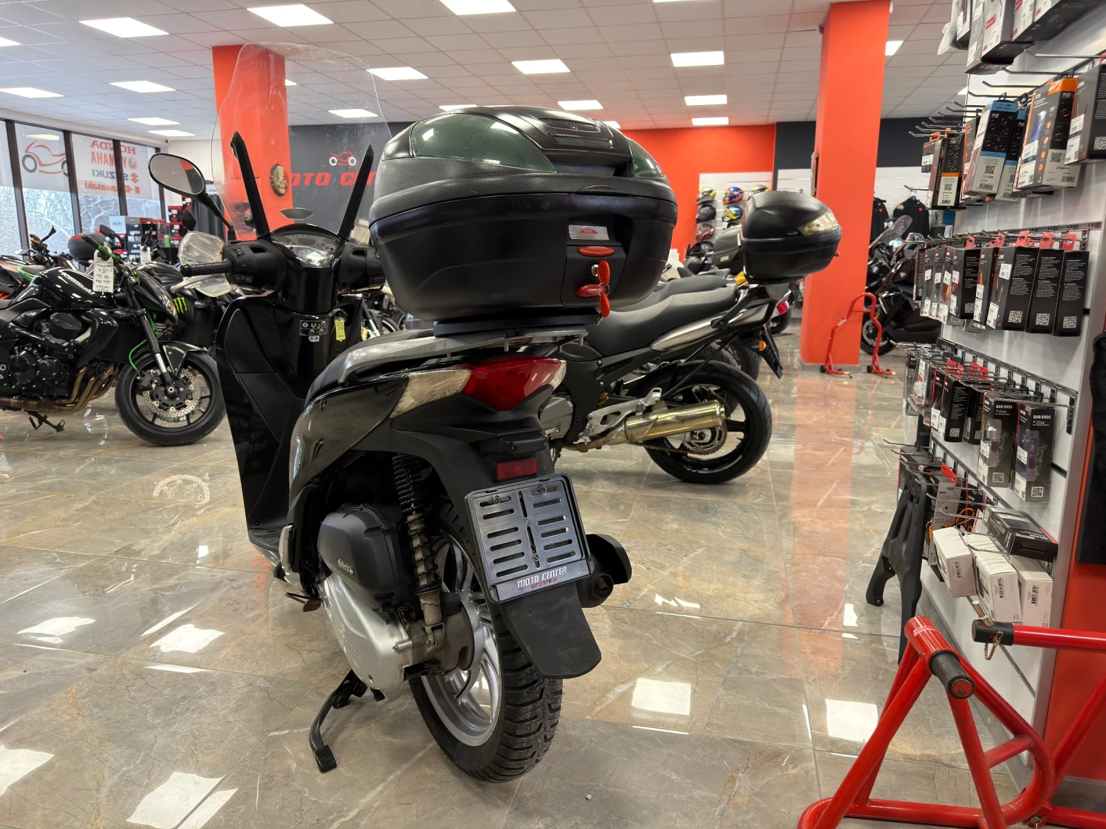 Honda Sh 125i ABS  - изображение 6