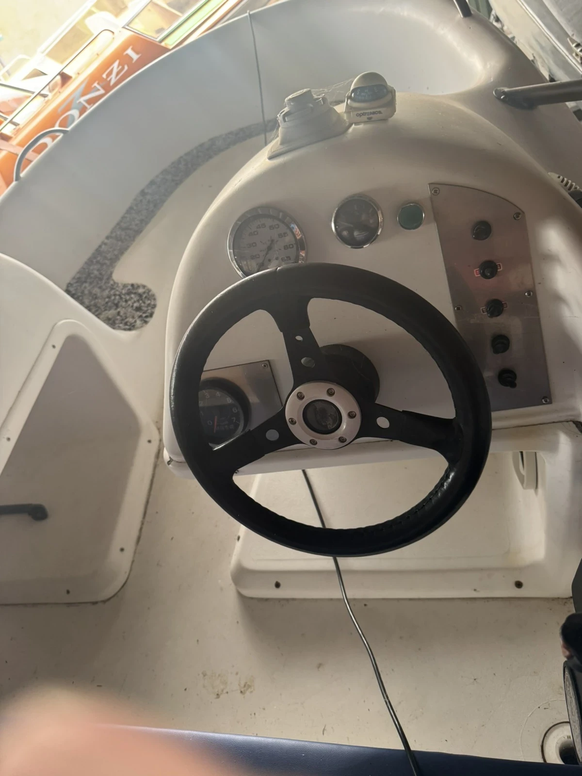 ����������� �������� Johnson | Mobile.bg � ����������� 3