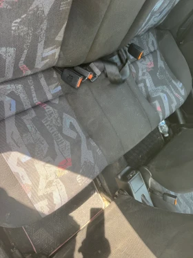 VW Golf 1.6 ГАЗ/Бензин, снимка 11