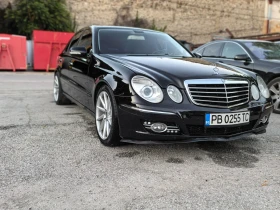 Mercedes-Benz E 320, снимка 4