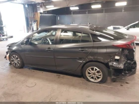 Toyota Prius Prime Limited | Mobile.bg    9