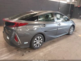 Toyota Prius Prime Limited | Mobile.bg    4