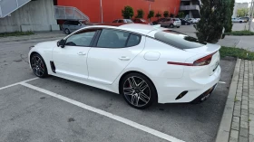 Kia Stinger GT 3.3 AWD  | Mobile.bg    4