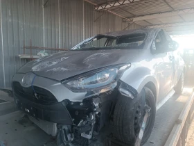 Toyota Yaris 1.0Бензин