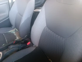 Toyota Yaris 1.0Бензин - 8600 лв. / 4397.11 € - 12295989 13