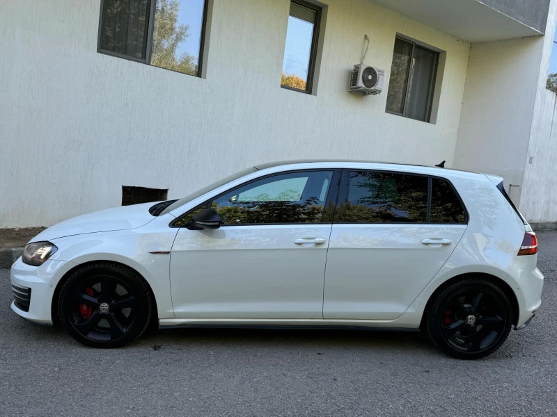 VW Golf GTI / 2.0TFSI / АВТОМАТИК, снимка 4 - Автомобили и джипове - 47596688