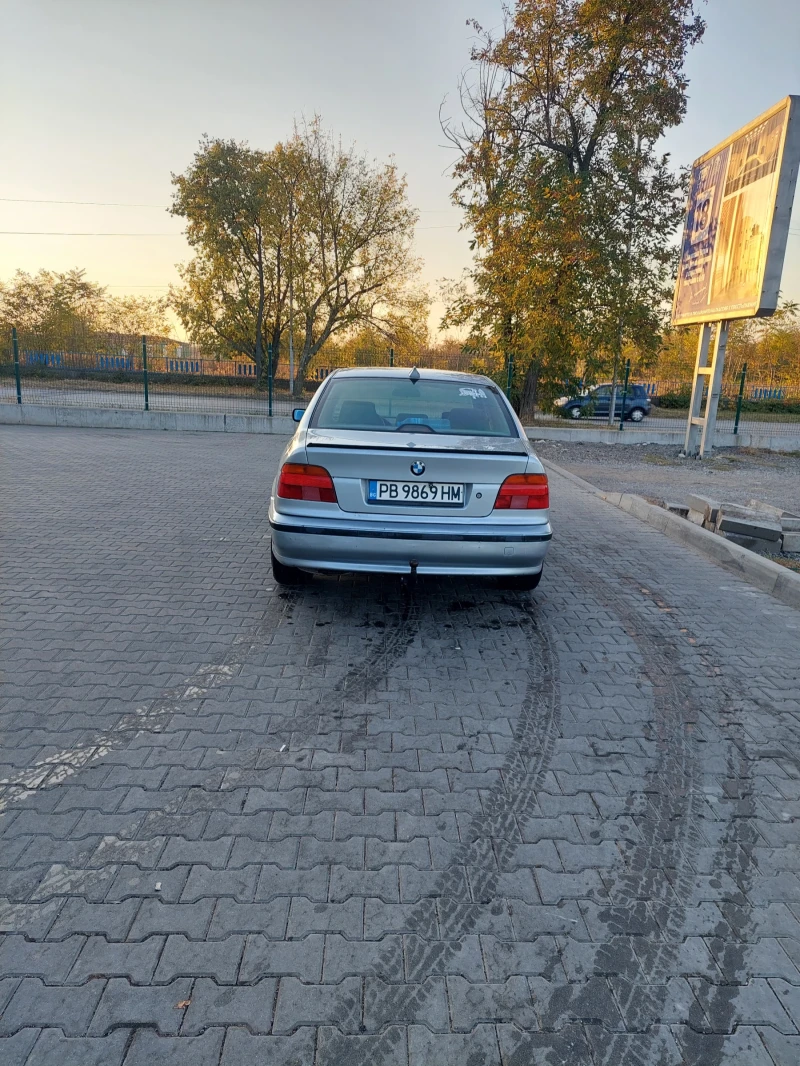 BMW 520 M52б20, снимка 3 - Автомобили и джипове - 48266383