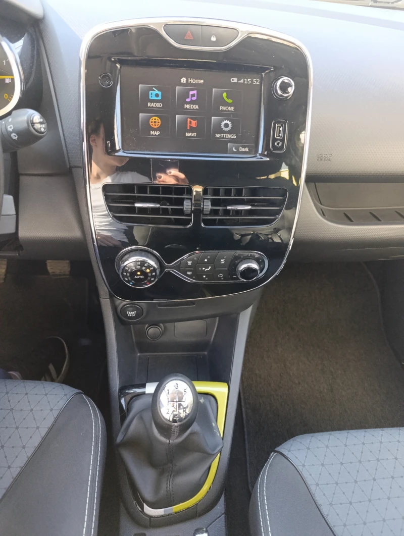 Renault Clio NAVI/ПАРКТРОНИК/ВИДЕОРЕГИСТРАТОР, снимка 13 - Автомобили и джипове - 49426725