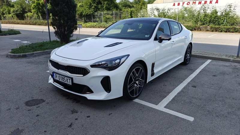 Kia Stinger GT 3.3 AWD , снимка 2 - Автомобили и джипове - 51318888
