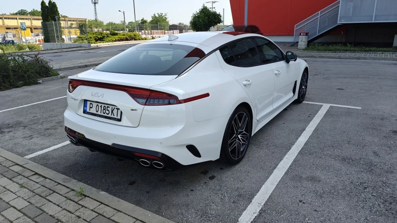 Kia Stinger GT 3.3 AWD , снимка 3 - Автомобили и джипове - 51318888