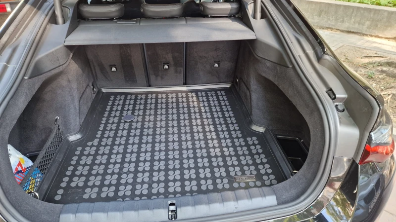 BMW i4 eDrive35 Gran Coupe, снимка 10 - Автомобили и джипове - 52396872