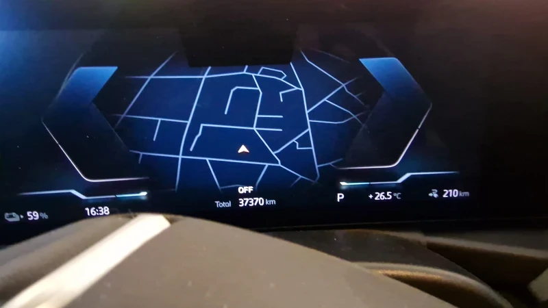 BMW i4 eDrive35 Gran Coupe, снимка 7 - Автомобили и джипове - 52396872