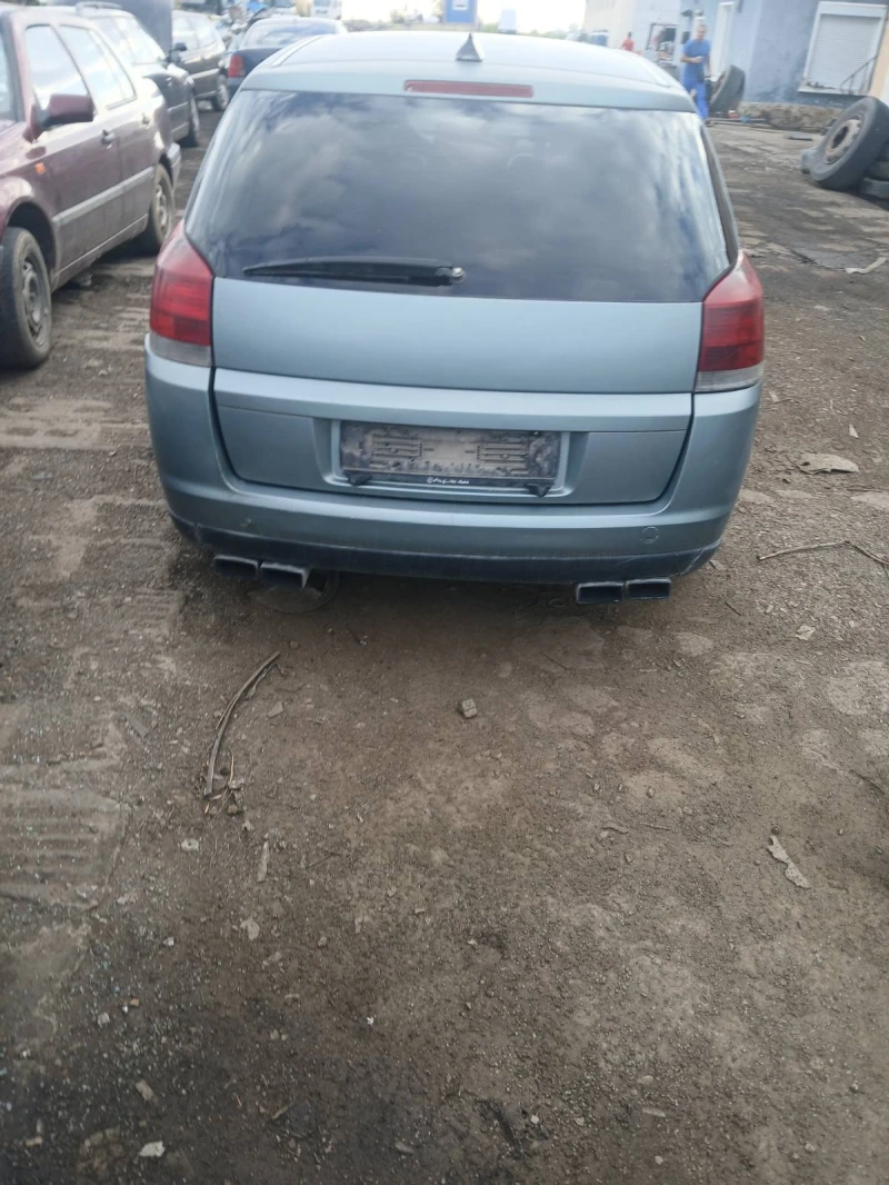 Opel Signum, снимка 2 - Автомобили и джипове - 51985883