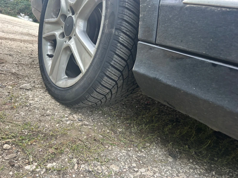 Mercedes-Benz C 320, снимка 3 - Автомобили и джипове - 52367475