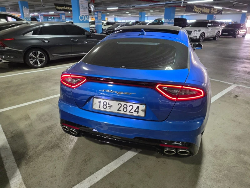 Kia Stinger 2.0T 2WD , снимка 5 - Автомобили и джипове - 52500372