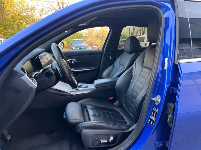 BMW 330 d/265HP/M-SPORT/LASER/PANO/INDIVIDUAL/CAM/DIG/838v, снимка 10 - Автомобили и джипове - 52654146