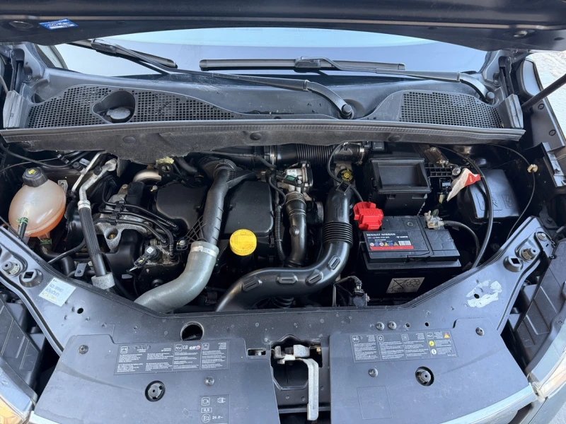 Dacia Lodgy 1.5dci, снимка 12 - Автомобили и джипове - 52919523