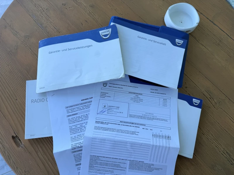 Dacia Lodgy 1.5dci, снимка 13 - Автомобили и джипове - 52919523