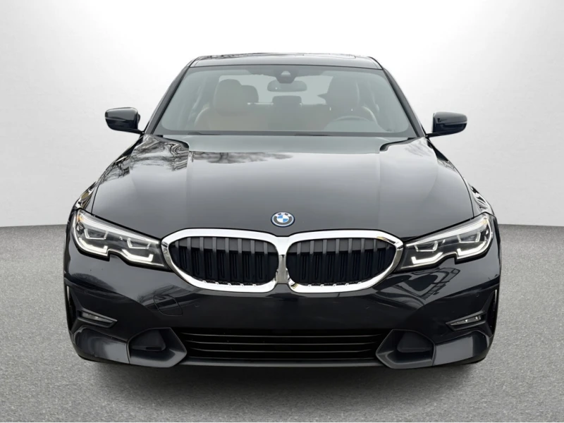 BMW 330 * xDrive 4dr AWD PLUG IN HYBRID * CARFAX * ЦЕНА ДО, снимка 2 - Автомобили и джипове - 53000771