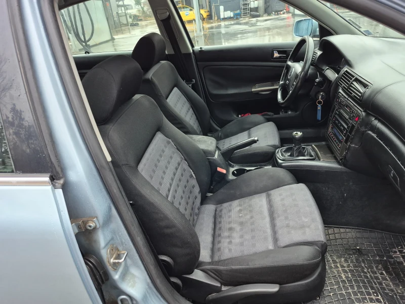 VW Passat 1.9 TDI/131* * , снимка 13 - Автомобили и джипове - 53237211