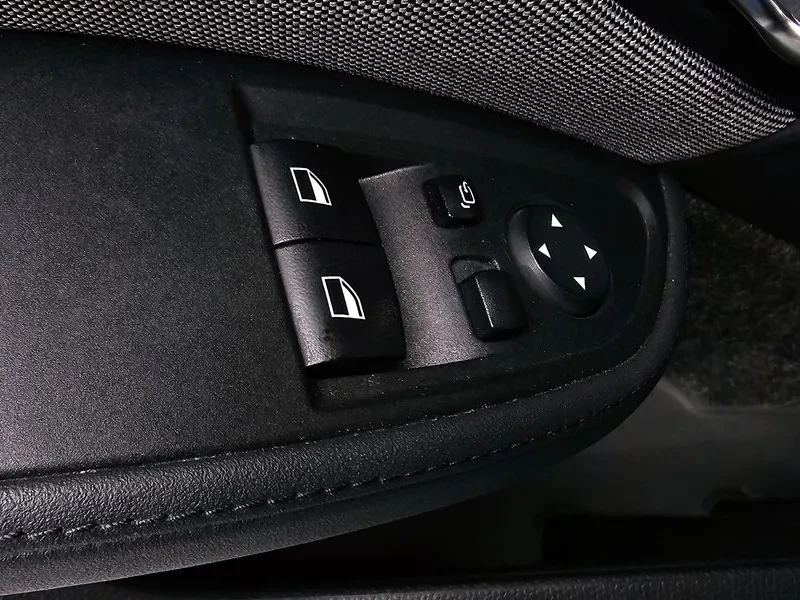 BMW i3 Lux, снимка 17 - Автомобили и джипове - 56656832