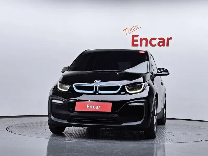BMW i3 Lux, снимка 3 - Автомобили и джипове - 56656832
