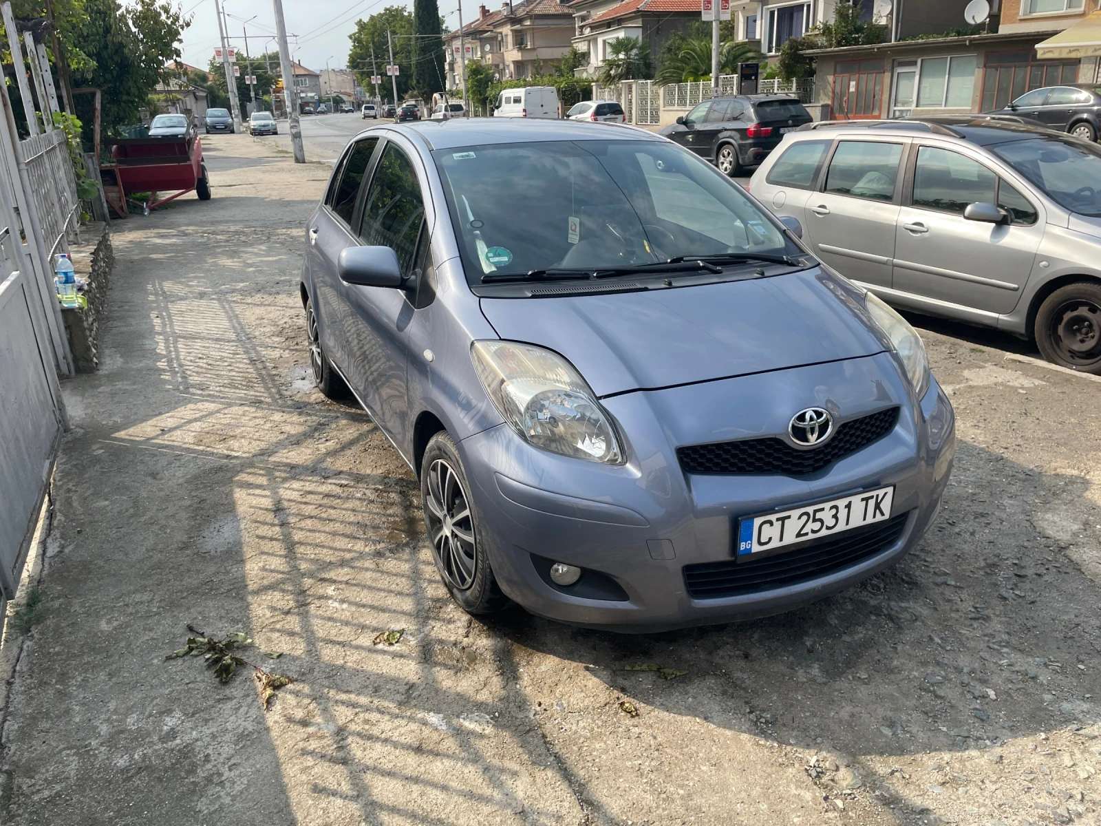 Toyota Yaris 1.3 VVti - изображение 2